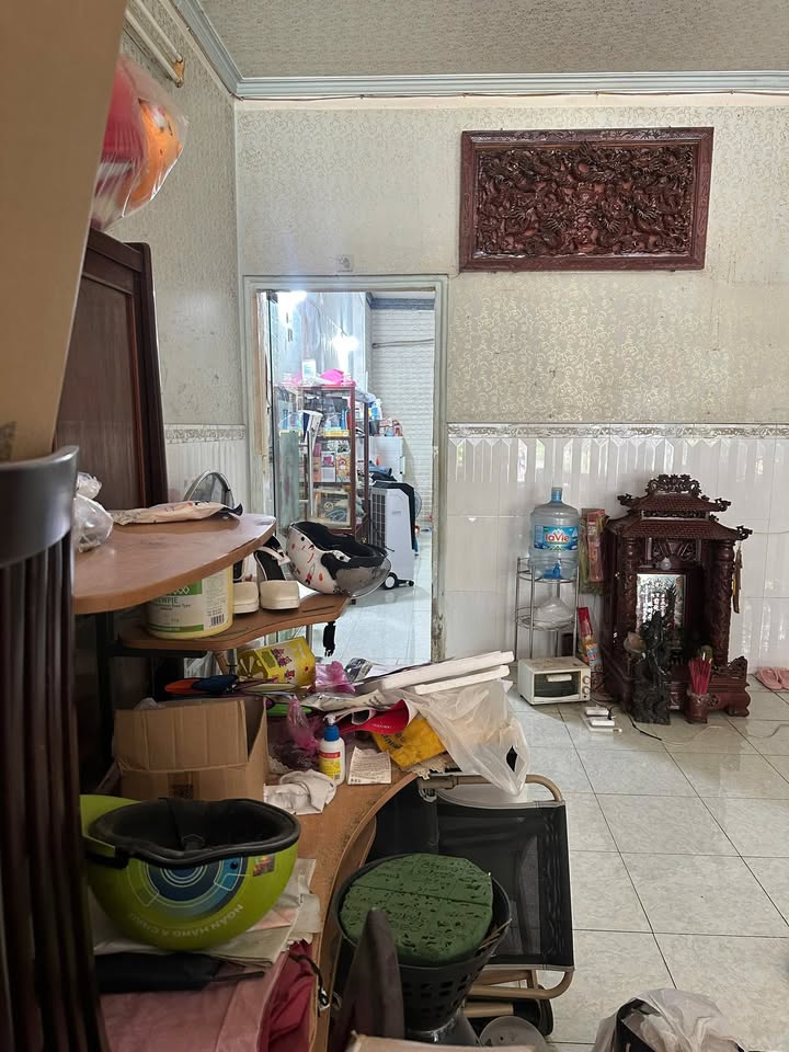 Nhà trệt hẻm 10 đường Nguyễn Trãi, 49m² giá 2.6 tỷ - Cần bán gấp!