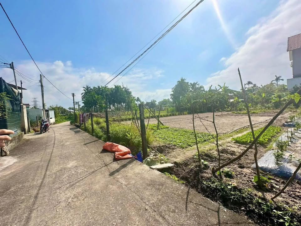 Đất Nền Nghĩa Hà, Quảng Ngãi 160m² - Sổ Hồng Riêng, Giá Tốt