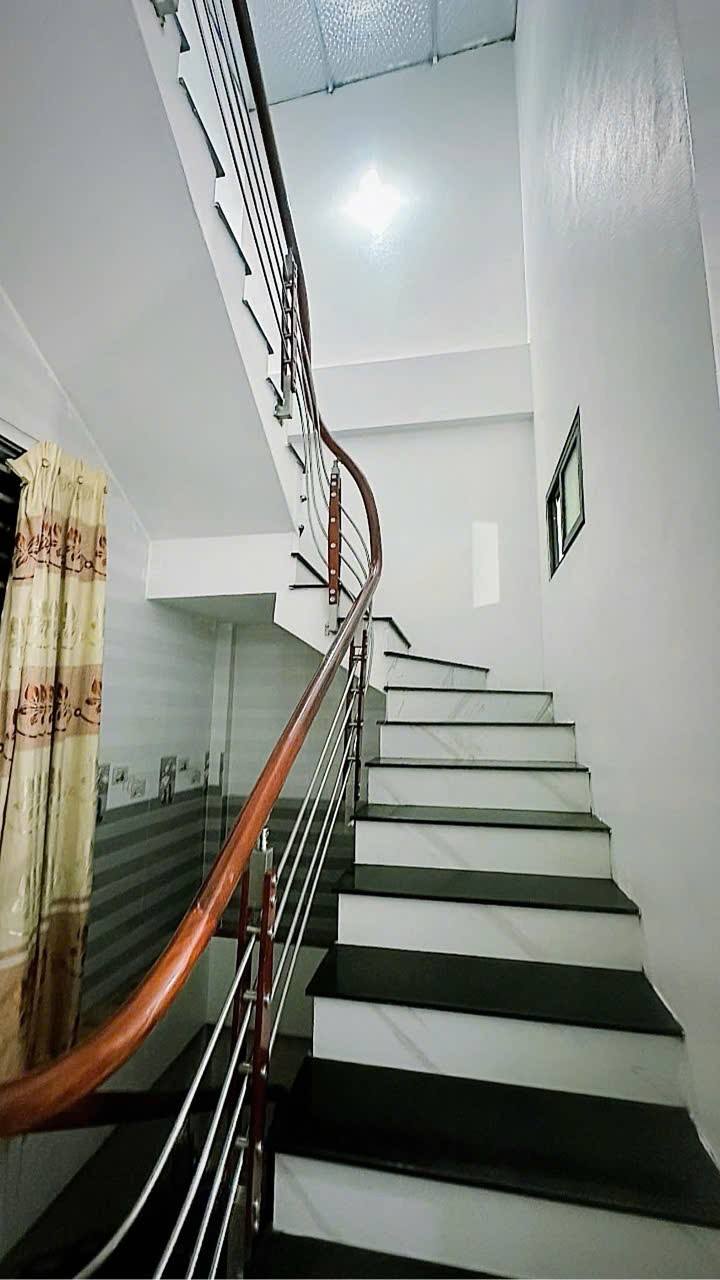 Nhà 3 tầng Tổ 4, Phường Ninh Khánh, 61.6m² - Chính chủ cần bán gấp!