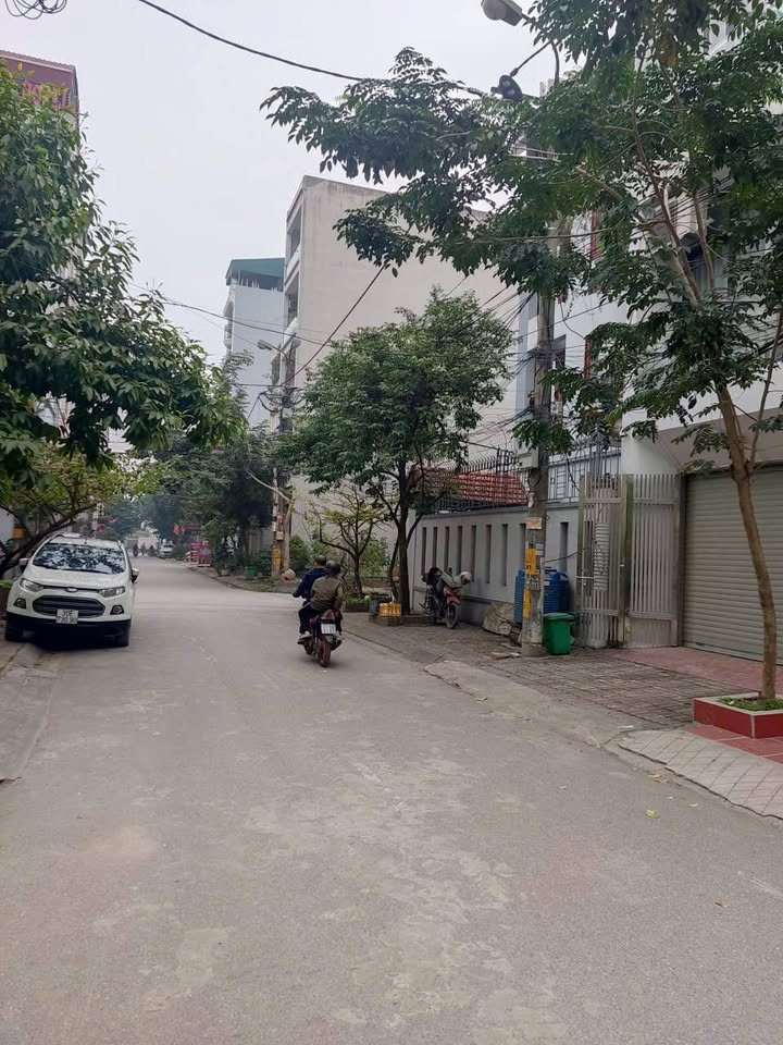 Đất nền lô góc Lai Xá, Hoài Đức 191m² giá thỏa thuận - Ô tô vào tận nhà!