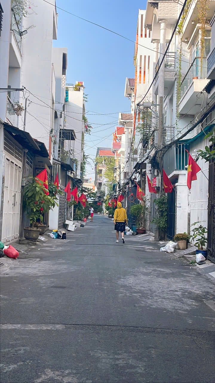 Nhà phố Tân Sơn Nhì, Quận Tân Phú 43m² giá 6.39 tỷ - Vào ở ngay!