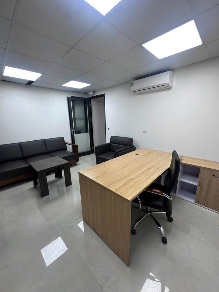 Cho thuê mặt bằng văn phòng 80m² tại Võ Chí Công, Tây Hồ - Giá chỉ từ 10 triệu/tháng!