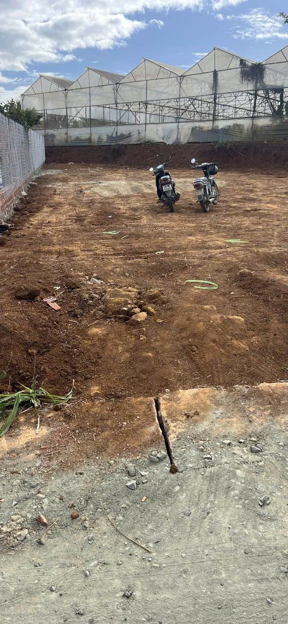 Đất nền thổ cư xã Quảng Phú 235m² giá chỉ 680 triệu - Cơ hội đầu tư vàng!