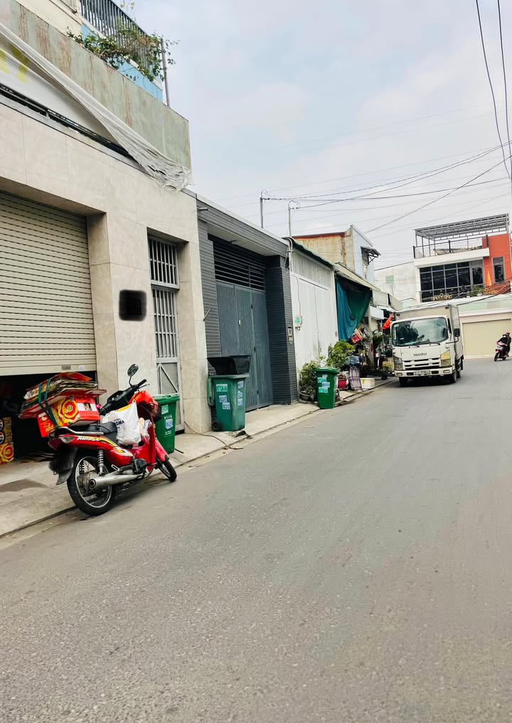 Nhà phố Phước Long B, 76m² giá 6 tỷ - Hàng hiếm, gần trung tâm!