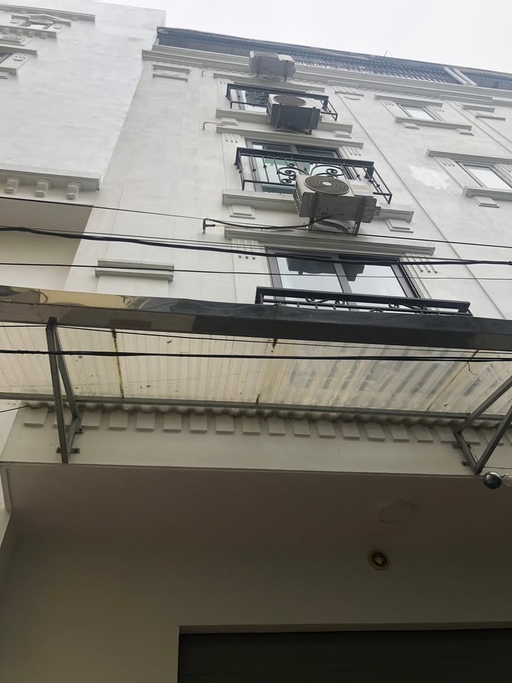 Nhà 5 tầng Nguyễn Gia Bồng 36m² giá 8.3 tỷ - Tặng full nội thất xịn!