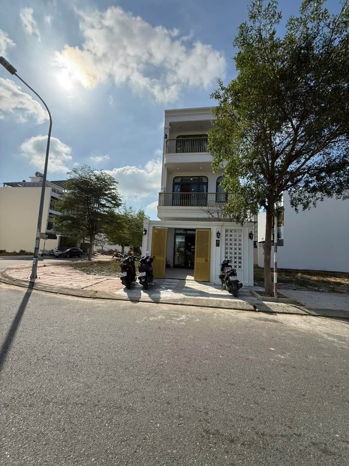 Nhà đẹp KĐT Mỹ Gia Thái Hưng 100m² giá 9 tỷ - Không thể bỏ lỡ!