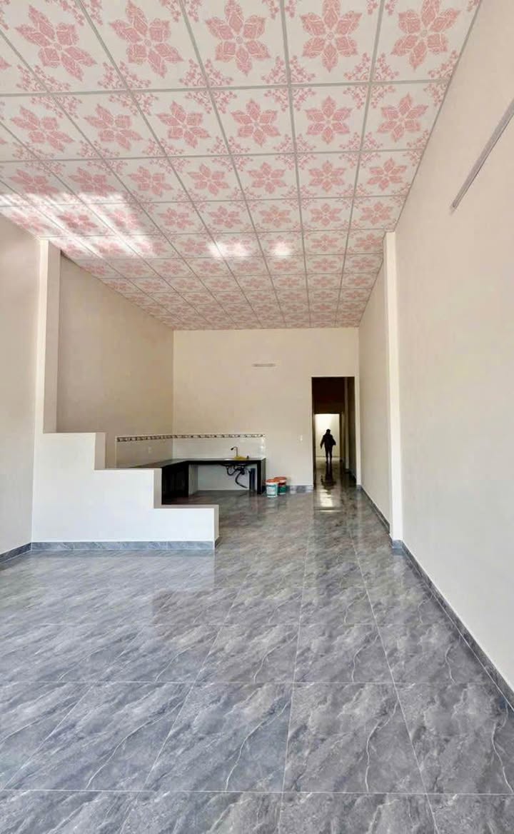 Nhà cho thuê tại Thôn 16, Lộc Thành 2PN giá 2.5 triệu - Nhà mới xây, sân ô tô rộng rãi!