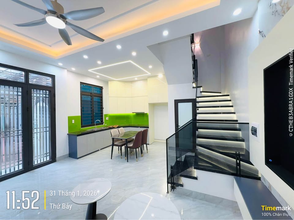 Bán Căn Góc Nhà 3 Tầng Phan Bá Vành 36m² giá 2.5 tỷ - Thiết kế hiện đại, tiện ích đầy đủ!