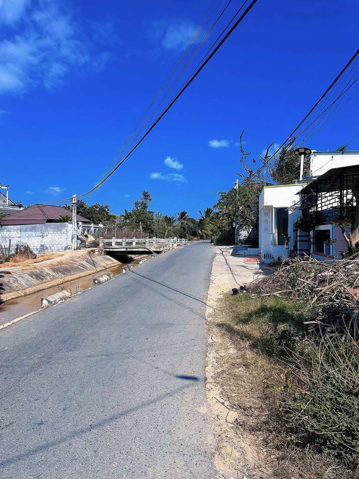 Đất thổ cư Phường Đạo Long 100m² giá 700 triệu - Cơ hội đầu tư hấp dẫn!