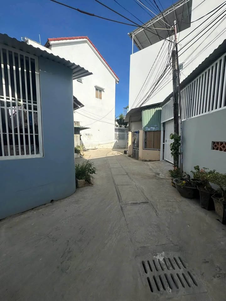 Dãy trọ Đường Phú Nông, Nha Trang 107.7m² giá 3.9 tỷ - Đầu tư sinh lời ngay!