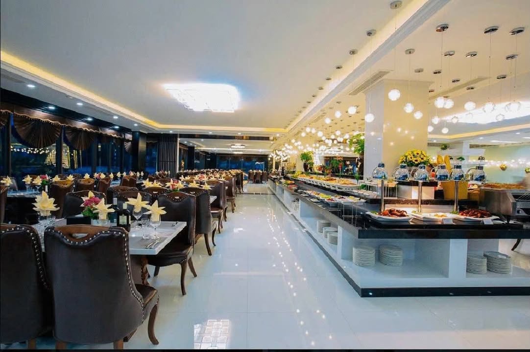 Toà Khách Sạn 1150m² Phố Liễu Giai 1.000 tỷ - Đầu Tư Sinh Lời Cao!