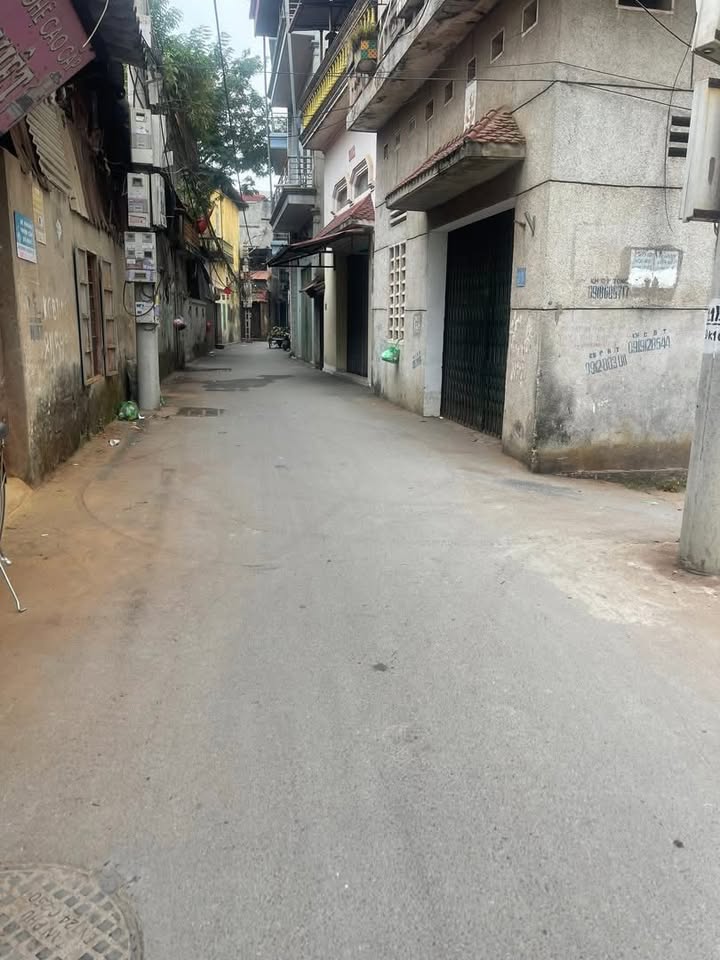 Nhà 3 tầng Thụy Lâm, Đông Anh 100m² giá 3 tỷ - Sẵn sàng vào ở ngay!