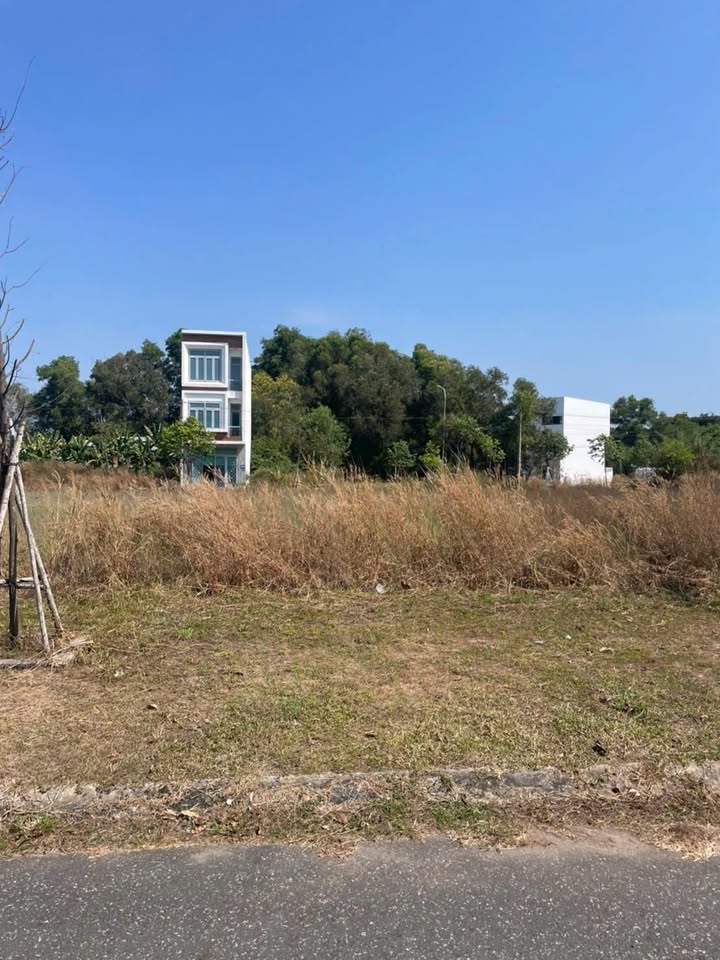 Đất mặt tiền đường Kha Vạn Cân, phường Long Tâm, 92m² giá chỉ 2.2 tỷ - Pháp lý rõ ràng!