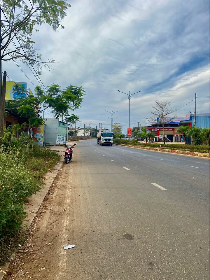 Đất mặt tiền đường Nguyễn Chí Thanh, An Phú, 198m² giá 1 tỷ - Cơ hội đầu tư vàng!