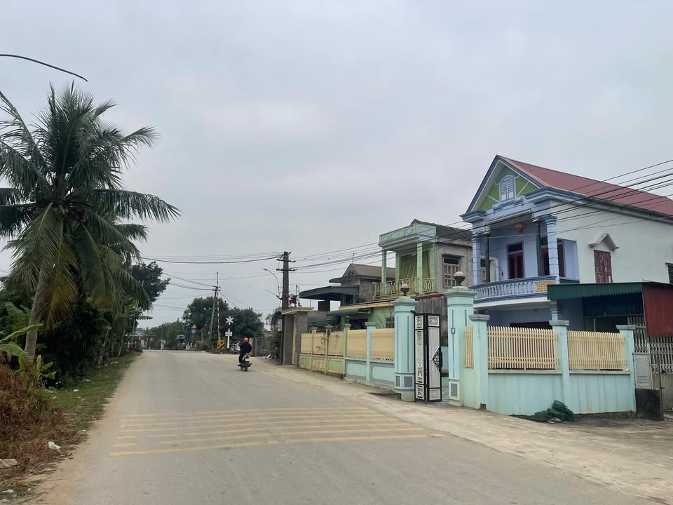 Bán nhà mặt tiền Tỉnh lộ 525, Xã Minh Khôi, Huyện Nông Cống, 158m² - Nhà mới, sẵn sàng ở ngay!