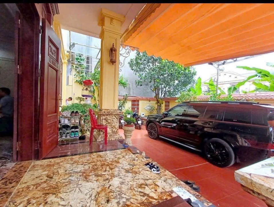 Biệt thự 3 tầng Đằng Hải 316m² giá 17.8 tỷ - Đẹp và sang trọng!