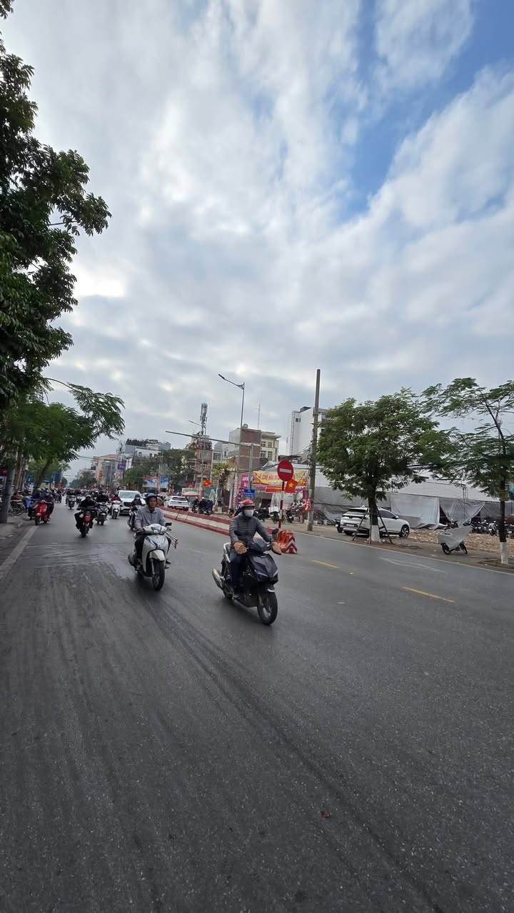 Nhà mặt đường Tô Hiệu, quận Lê Chân, 78m² giá chỉ 1X.xxx tỷ - Đầu tư sinh lời!