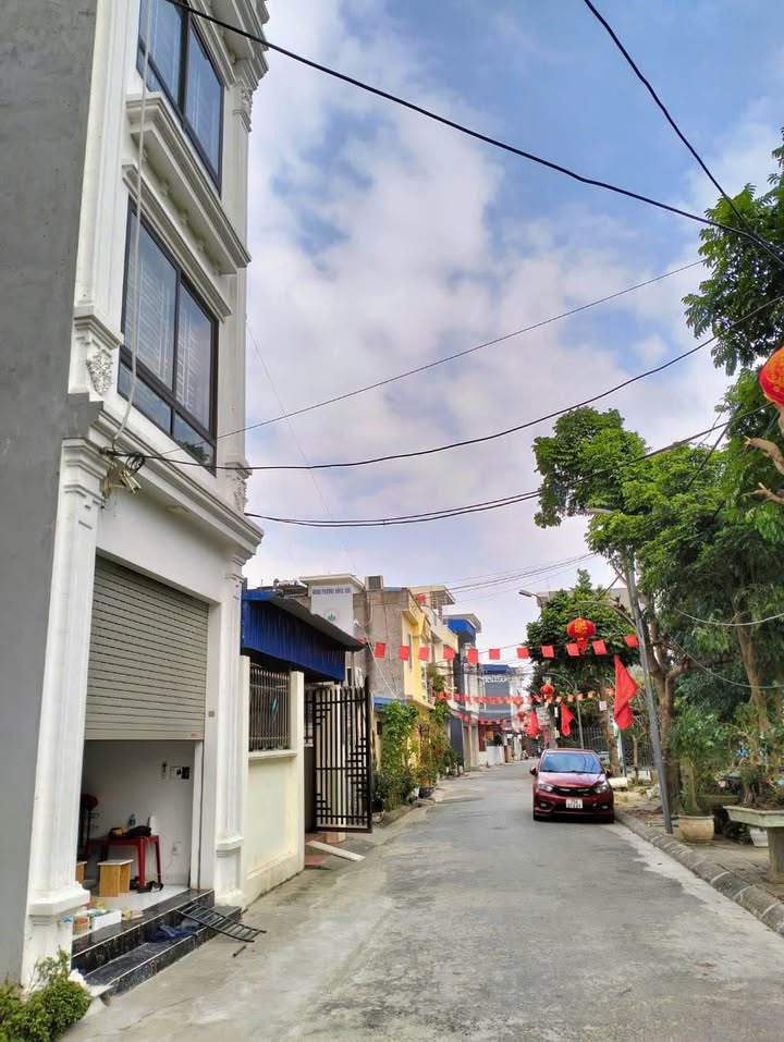 Đất nền Phường Đồng Hoà Quận Kiến An 80m² giá chỉ 3.5 tỷ - Vị trí đắc địa cho kinh doanh!