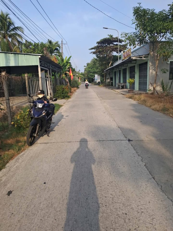 Đất vườn 360m² tại Ấp Tân Bình, Châu Thành, Kiên Giang giá chỉ 1.5 tỷ - Sổ hồng riêng!