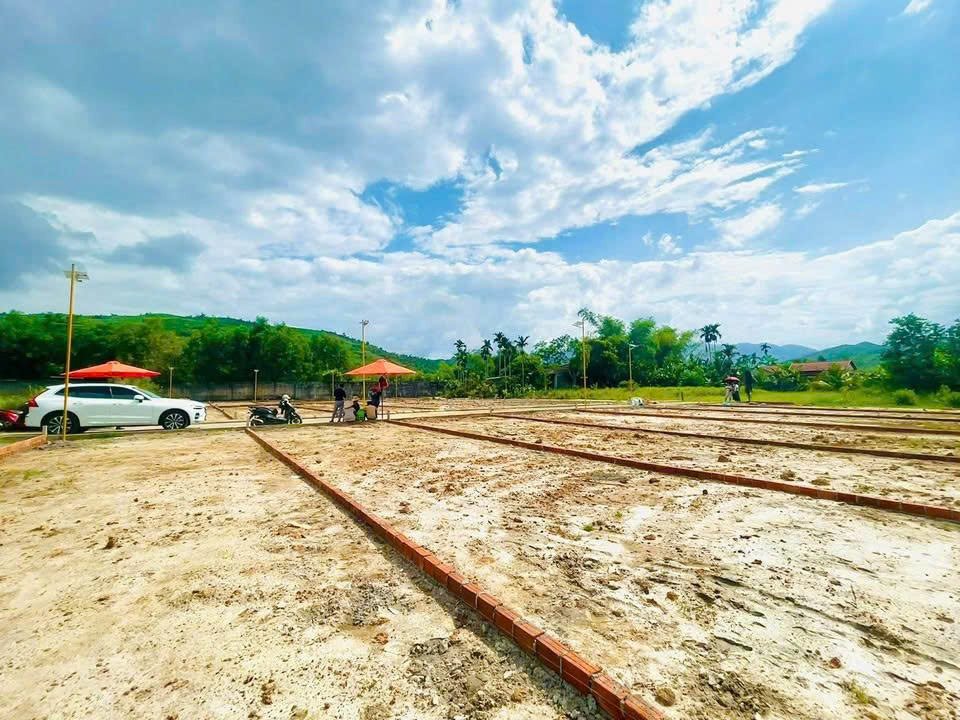 Đất nền Hòa Tiến Đà Nẵng 140m² giá 1.12 tỷ - Tiềm năng đầu tư lớn!