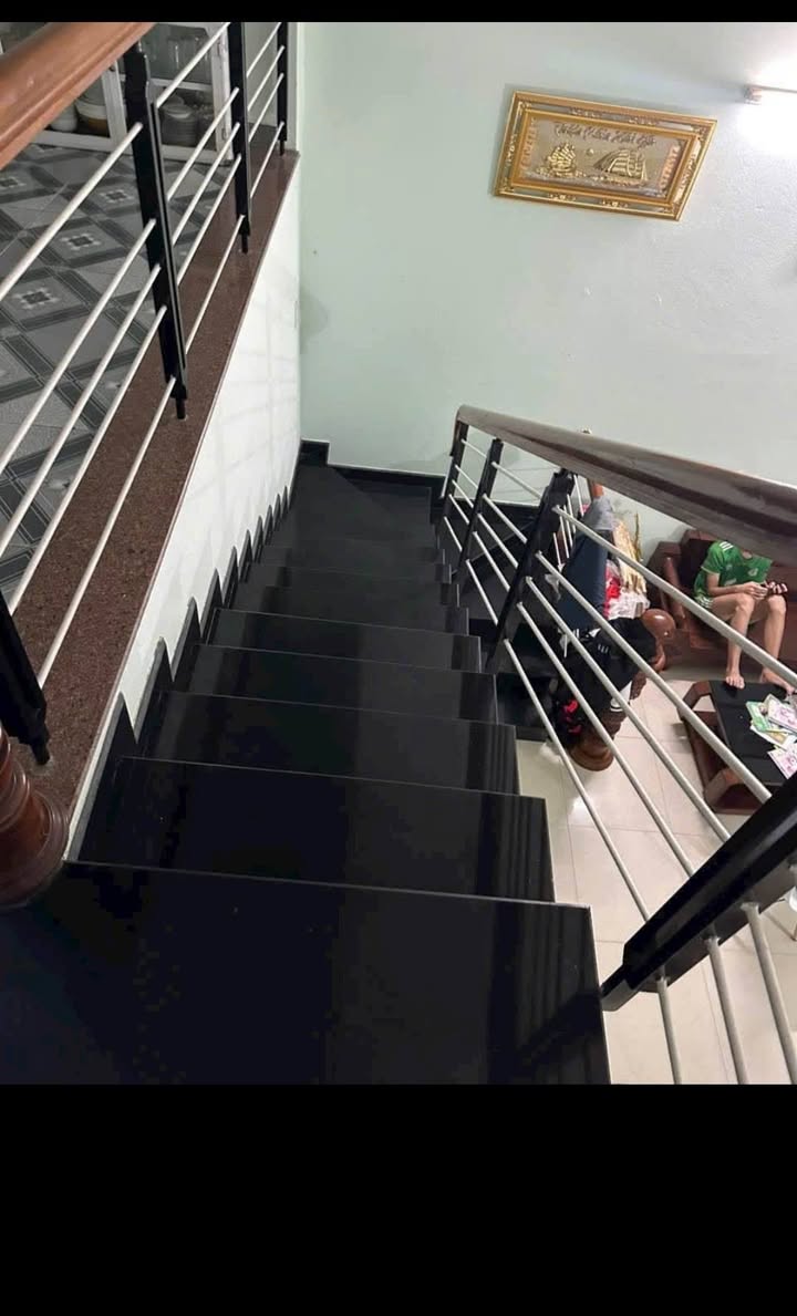 Nhà gác lửng đường Lộc Ninh, Đà Nẵng 90m² giá 5.25 tỷ - Bán gấp!