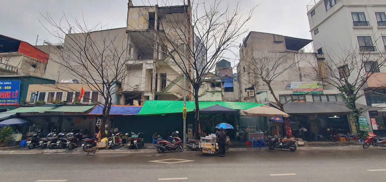 Bán mảnh đất vàng MẶT PHỐ Hai Bà Trưng 282m² chỉ 100 tỷ - Tiềm năng sinh lời cao!