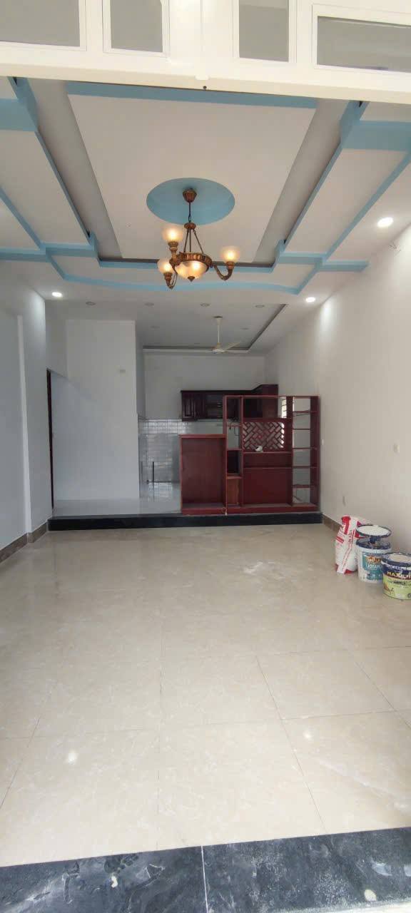 Nhà cấp 4 phường Bửu Hòa 111.8m² giá 2.5 tỷ - Sổ hồng riêng, hoàn công đầy đủ!