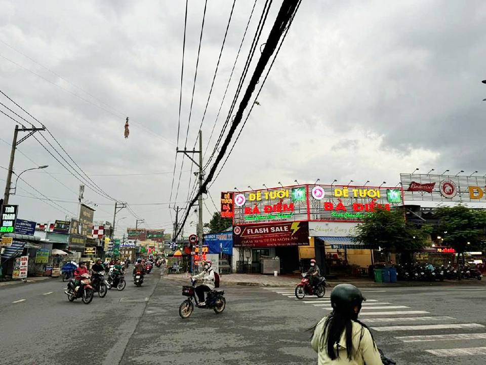 Đất nền Hóc Môn 692m² - Sổ hồng chính chủ, giá thỏa thuận!