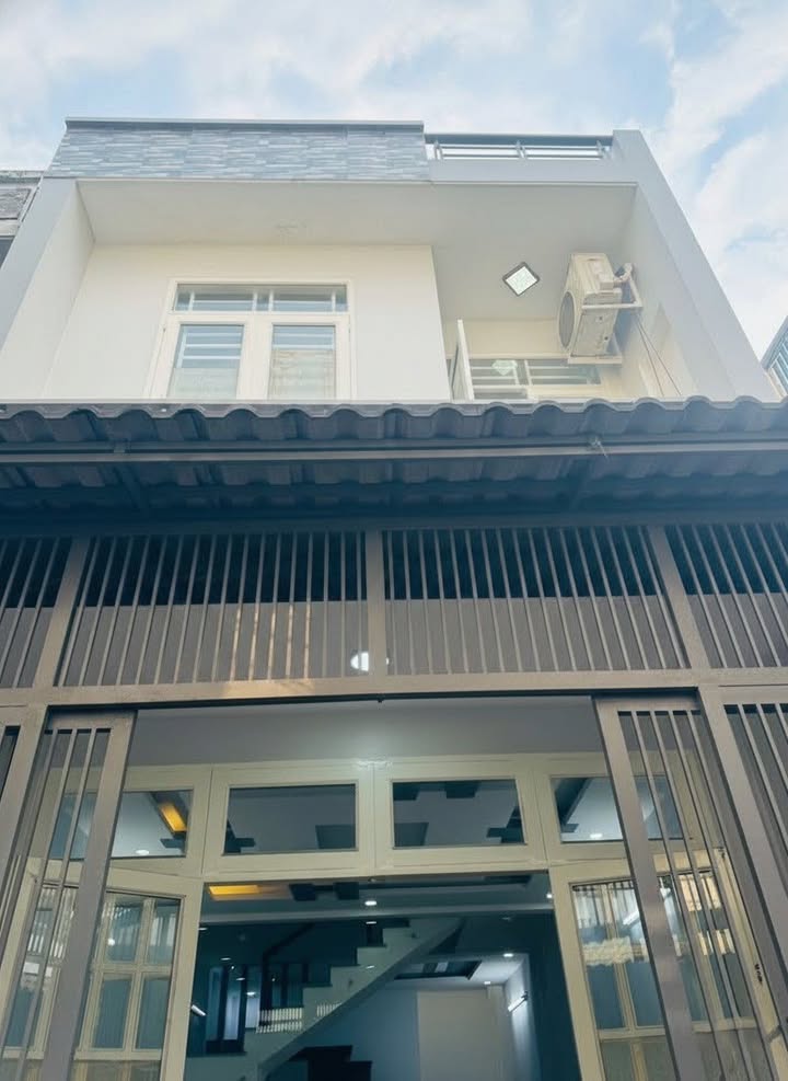 Nhà Gò Vấp 60m² giá 5 tỷ - Cơ hội đầu tư tuyệt vời!