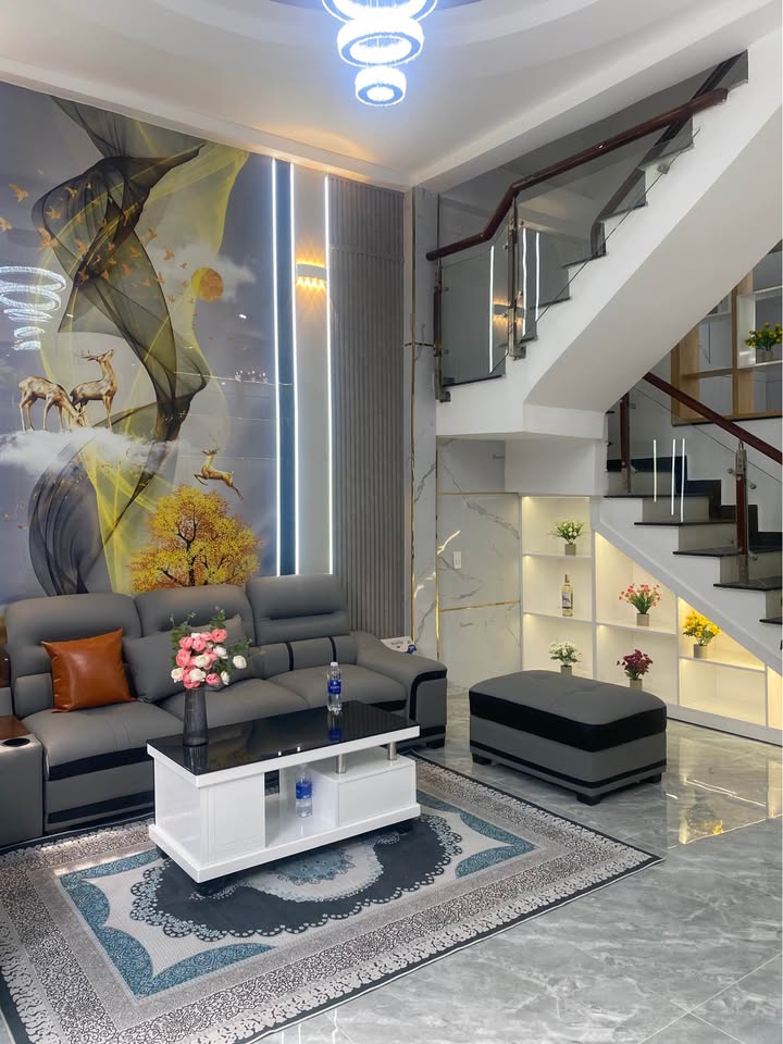 Nhà hẻm kinh doanh Trương Thị Hoa Quận 12, 60m² giá 6.2 tỷ - Hàng hiếm chính chủ!