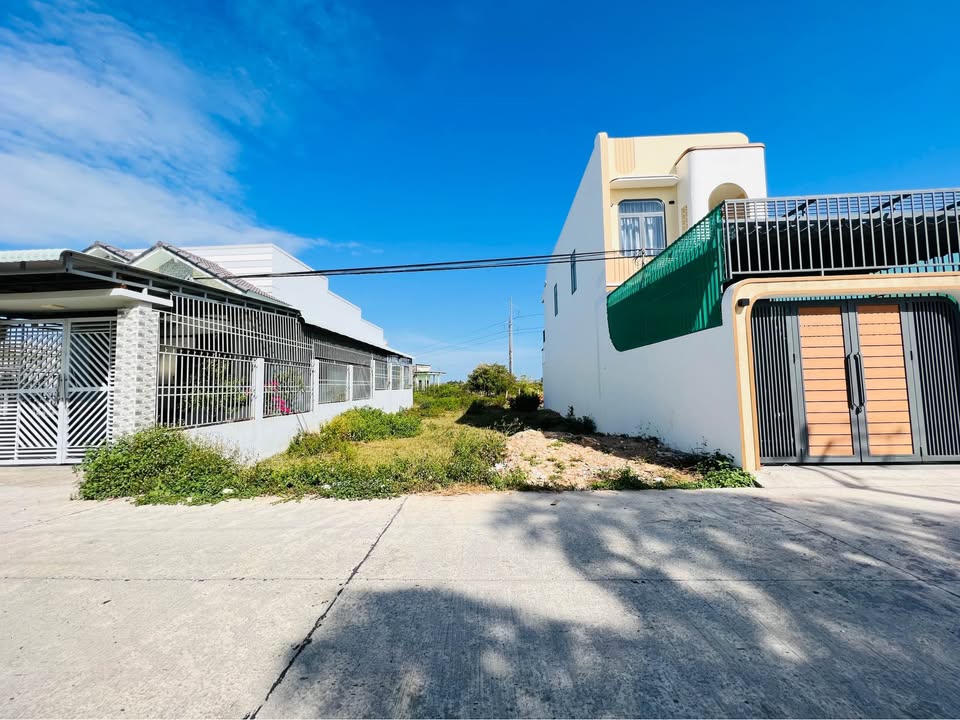 Đất nền Trục Chính Cá Đồng, Huyện Hàm Tân, 129m² giá 1.35 tỷ - Cơ hội đầu tư tuyệt vời!