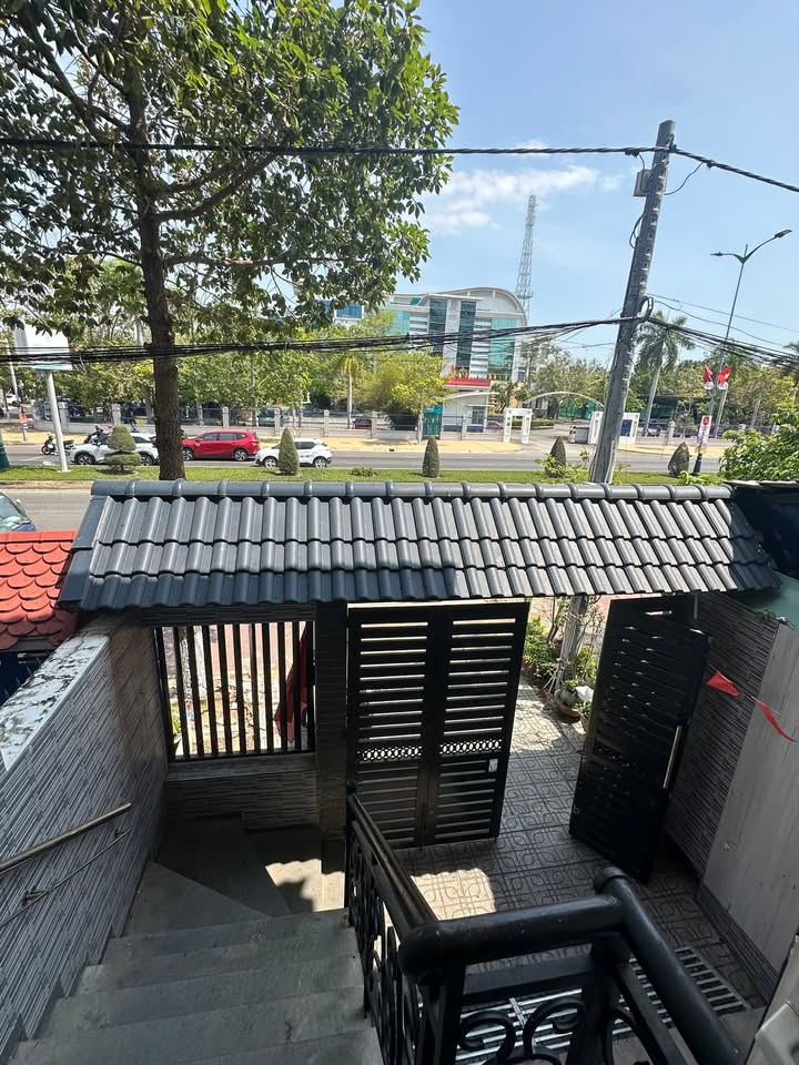 Nhà Mặt Tiền Kinh Doanh Tôn Đức Thắng, Phan Thiết 5 Tầng - Giá Thuê 18 Triệu