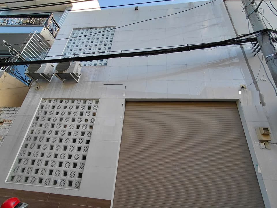 Nhà hẻm xe hơi Nguyễn Văn Luông, Quận 7, 28m² giá 3.9 tỷ - Pháp lý rõ ràng!