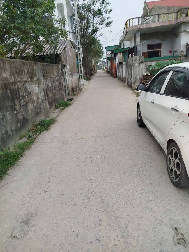 Đất thổ cư Khối 18B Nghi Liên 130m² giá 2.6 tỷ - Vị trí đắc địa gần sân bay!