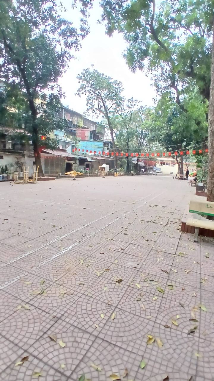 Bán gấp căn hộ 65m² Tập thể Kim Liên, Đống Đa - 2 Ngủ, Sổ Hồng Riêng