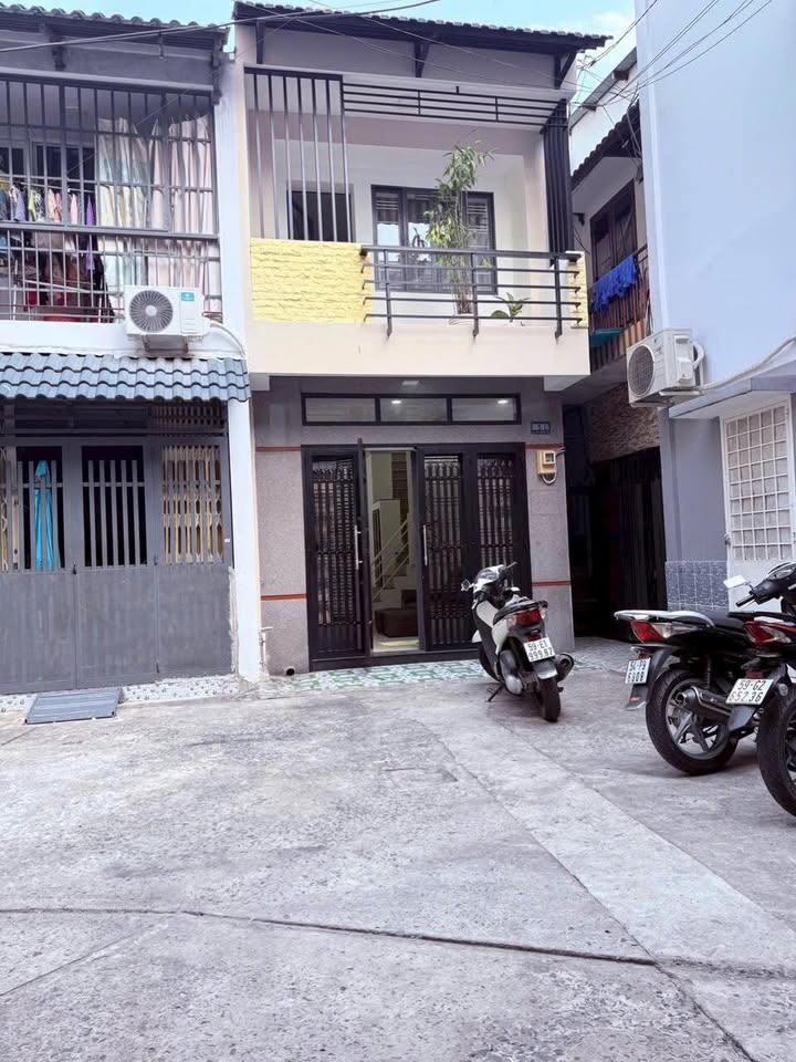 Nhà đẹp đường Lê Văn Sỹ, quận Tân Bình 42m² giá 6.9 tỷ - Sẵn sàng vào ở!