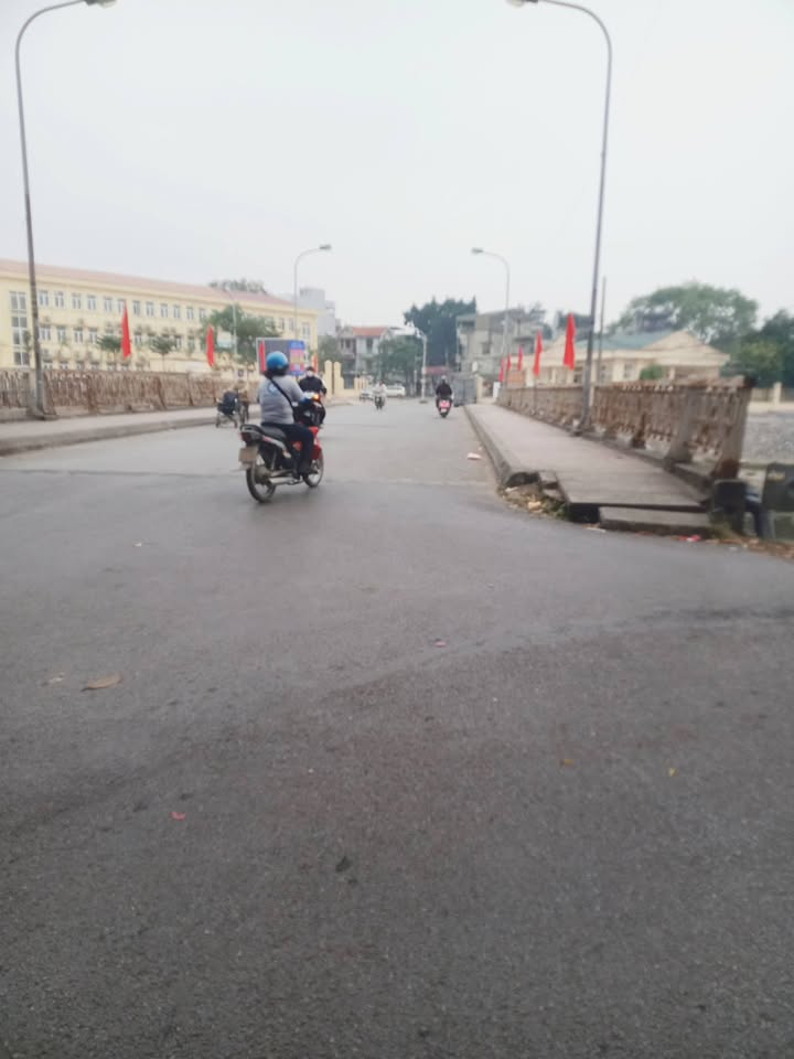 FrontHouse Tả Thanh Oai 45m² giá 9 tỷ - Kinh doanh sầm uất 2 mặt tiền