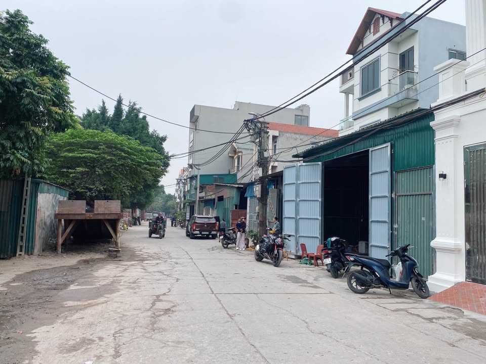 Cho thuê kho xưởng 120m² tại Gia Lâm - Sẵn sàng hoạt động