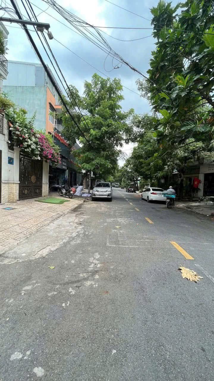 Nhà mặt tiền 14m Phường Tây Thạnh, Quận Tân Phú, 105m² giá 11.3 tỷ - Thương lượng ngay!