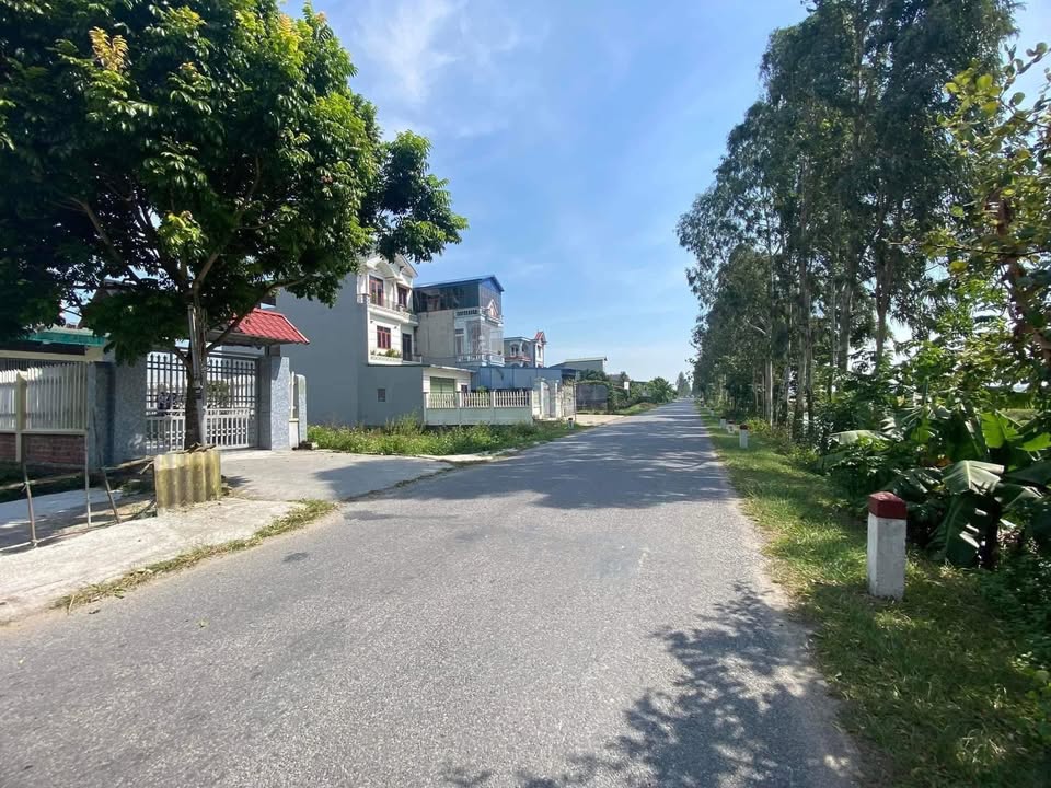 Đất nền mặt đường 194 Thúc Kháng, Mỹ Hào, 90m² giá 2 tỷ - Hướng Nam mát mẻ!