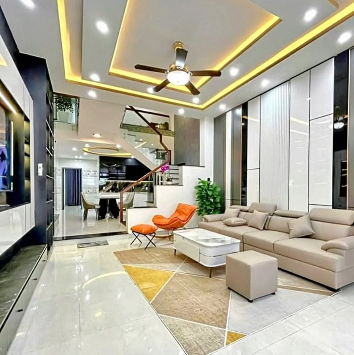 Nhà đẹp Xuân Phương 36m² giá 7 tỷ - Thiết kế hiện đại, ô tô vào tận nơi!