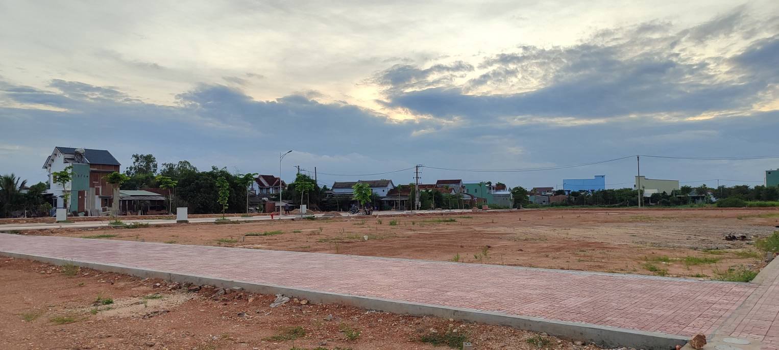 Đất nền phường Bình Định, thị xã An Nhơn 105m² giá 700 triệu - Sổ hồng lâu dài!