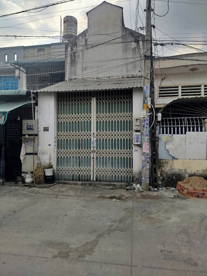 Nhà riêng Tô Ký, Hóc Môn diện tích 80m² giá 4.2 tỷ - Sổ đỏ chính chủ, xe hơi vào tận nơi!