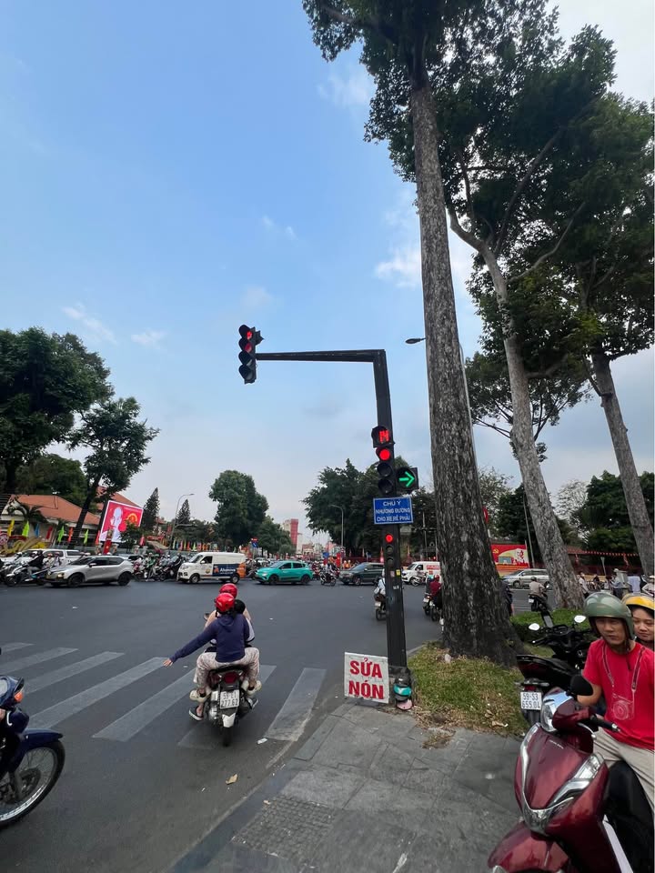 Nhà riêng khu cư xá Phan Đăng Lưu, Quận Tân Bình 54m² giá 8 tỷ - Thiết kế tiện nghi cho mọi gia đình!