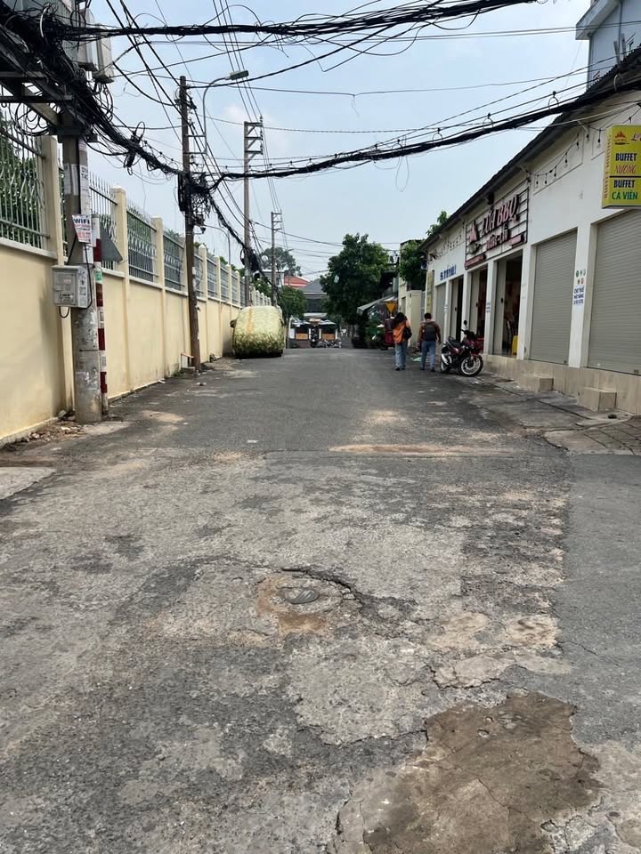 Bán Nhà Mặt Tiền Đường Số Linh Chiểu, 94m² Giá 7.4 Tỷ - Ô Tô Ngủ Trong Nhà!