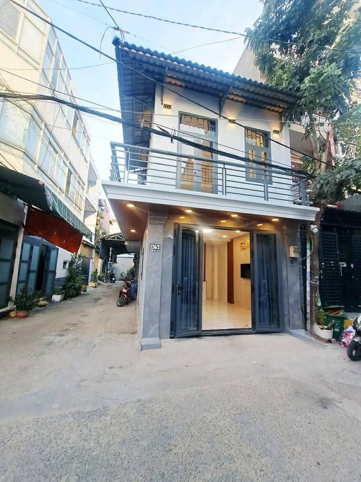 Nhà góc Gò Xoài, Bình Tân 60m² giá 2.85 tỷ - Sổ hồng riêng, ở ngay!