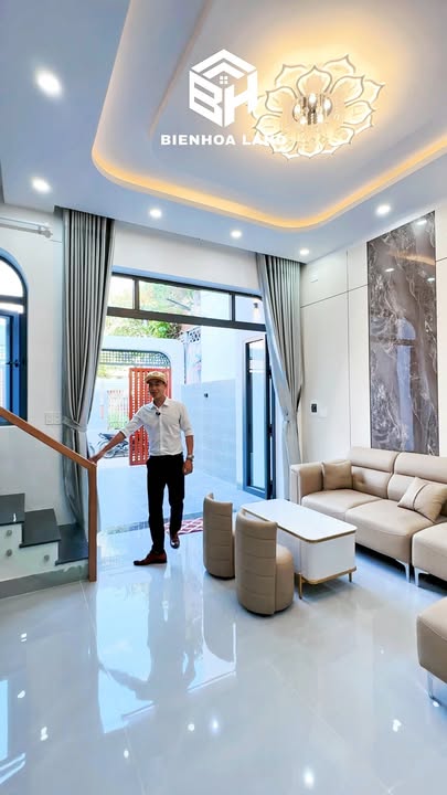 Nhà Phố Trảng Dài 51.7m² - Hiện Đại, Gần Chợ Phú Thọ, Giá 3.69 Tỷ