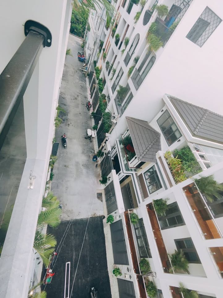 Nhà phố 5 tầng Thới An, Q12 giá 6 tỷ - Full nội thất cao cấp, sẵn sàng vào ở!