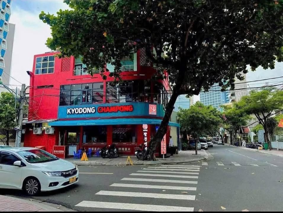 Nhà phố góc 2 mặt tiền Nha Trang 48m² giá 26 tỷ - Cơ hội hiếm có tại phố Tây