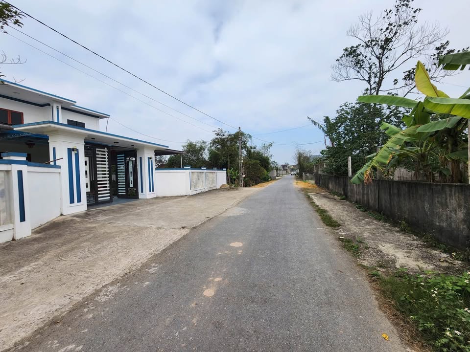 Đất nền Nghi Lộc 110m² giá 1,8 tỷ - Vị trí đẹp, tiện ích đầy đủ!